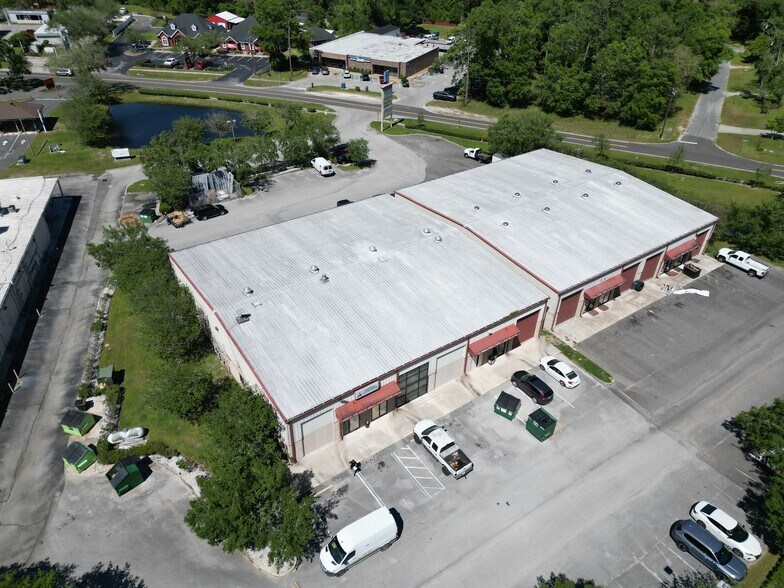 More Photos Of 2070 Palmetto St, Middleburg Flex For Lease