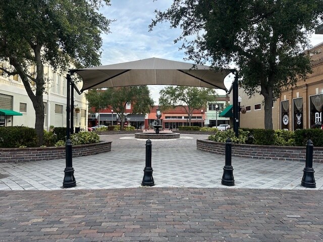 More Photos Of 203 E 3rd St, Sanford Office For Sale