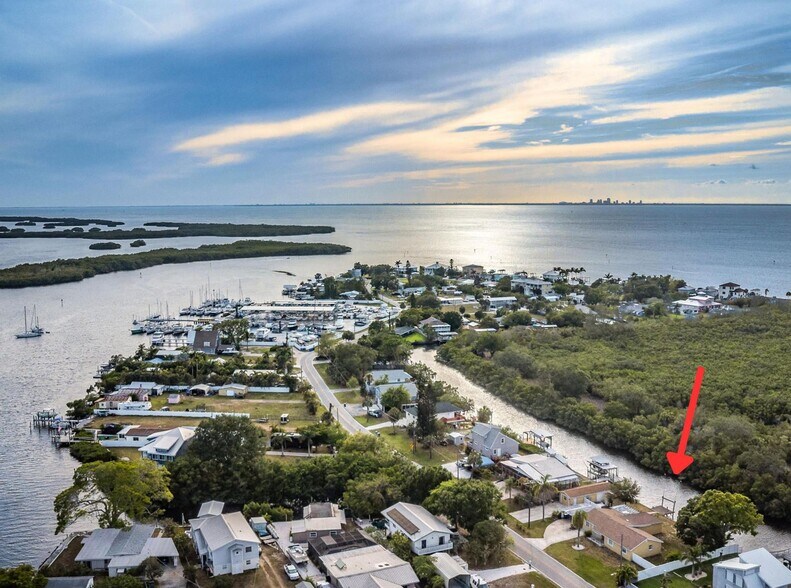 More Photos Of 3225 W Shell Point Rd, Ruskin Apartments For Sale