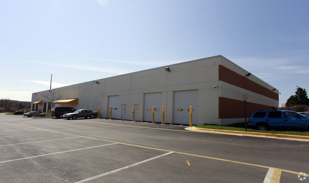 More Photos Of 8480-8498 Kao Cir, Manassas Unknown For Lease