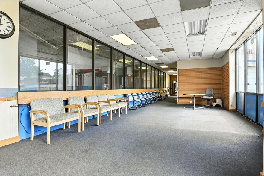 More Photos Of 2931 N Center St, Hickory Carwash For Sale