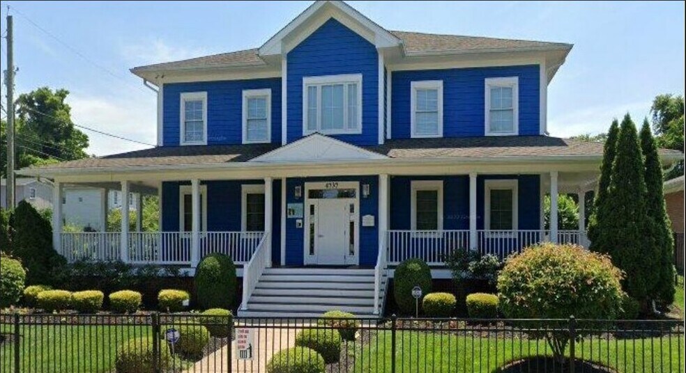 Primary Photo Of 4737 Meade St NE, Washington Schools For Lease