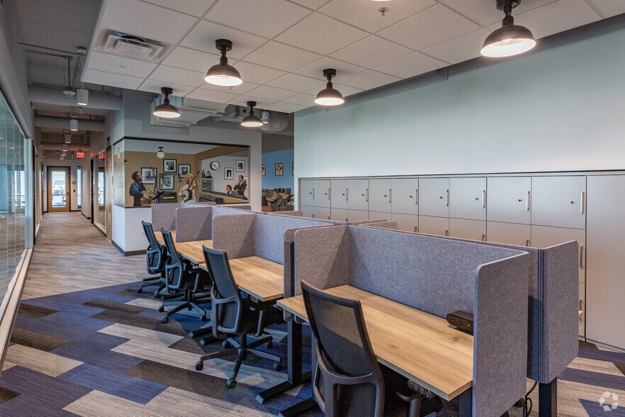 More Photos Of 1001-1009 17th Ave S, Nashville Office For Sale