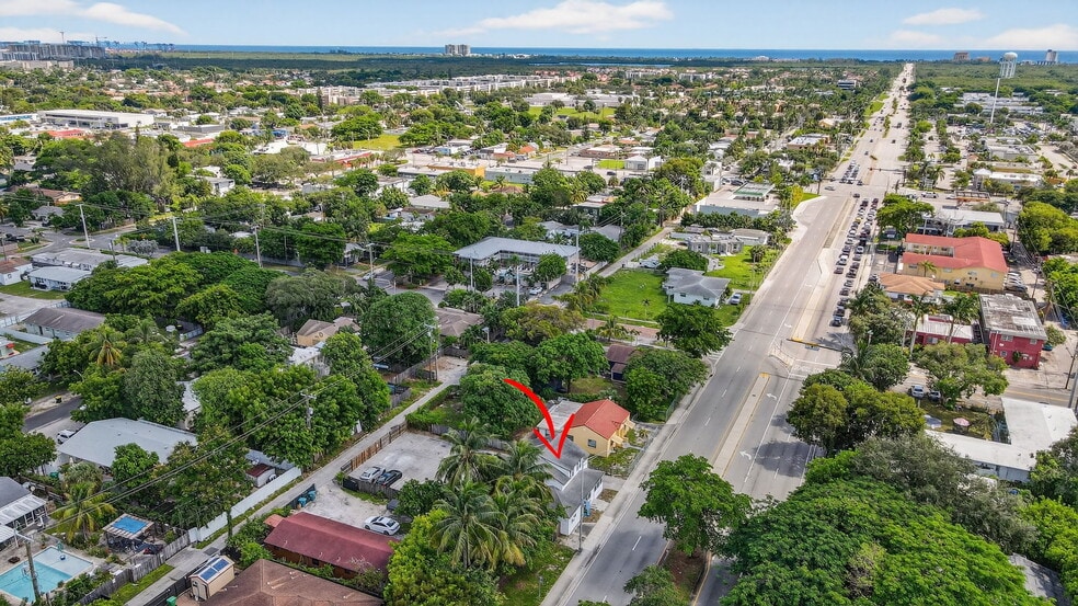 More Photos Of 220 SW 16th St, Dania Beach Office Residential For Sale