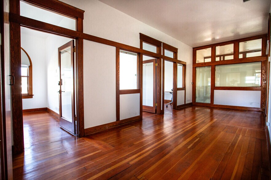 More Photos Of 2183-2191 San Elijo Ave, Cardiff By The Sea Storefront Retail Office For Lease