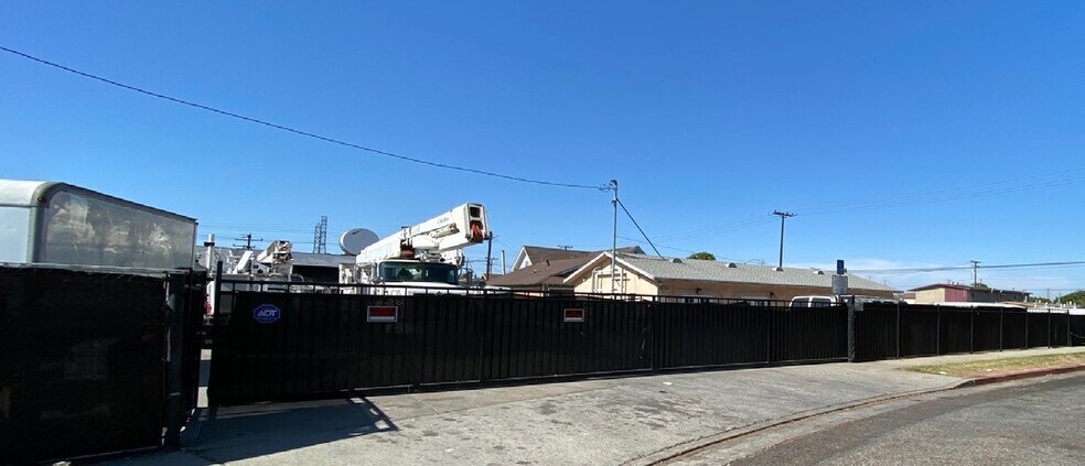 Primary Photo Of 6723 N Paramount Blvd, Long Beach Land For Sale