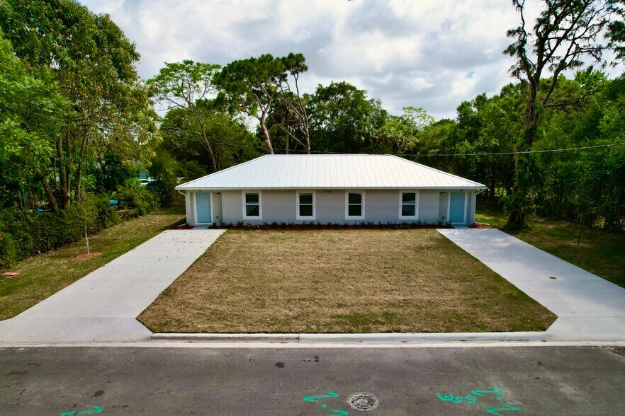 More Photos Of 2703 Avenue G, Fort Pierce Apartments For Sale