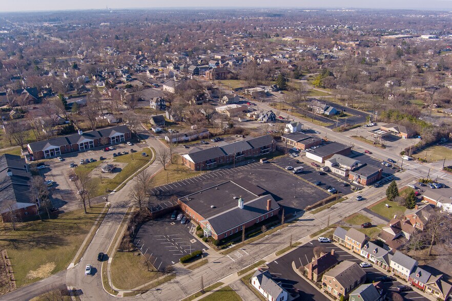 More Photos Of 20 Iron Gate Park Dr, Centerville Storefront Retail Office For Sale