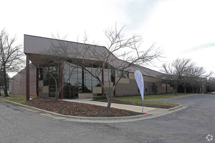 More Photos Of 9801-9829 Commerce Pky, Lenexa Manufacturing For Sale