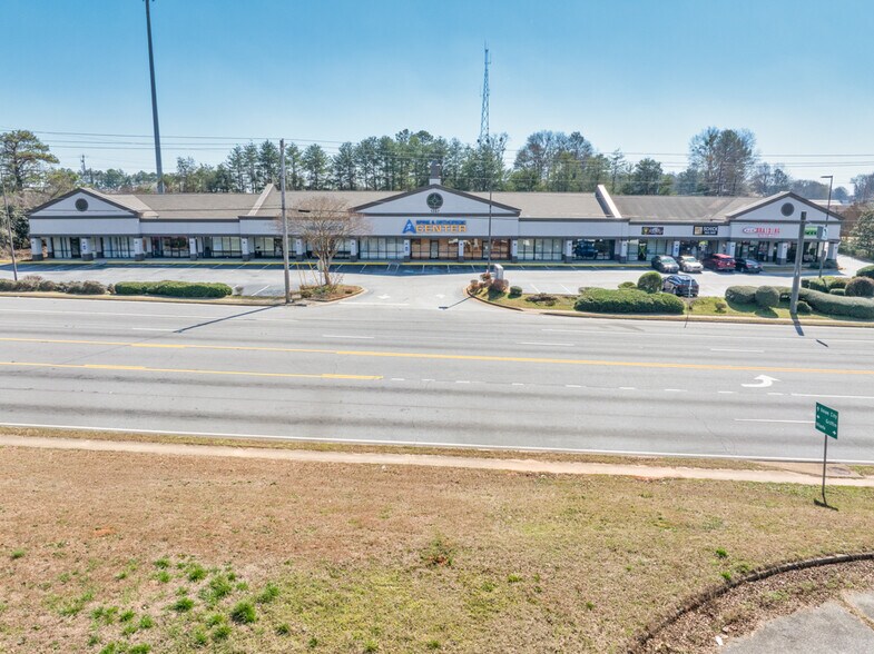 More Photos Of 1287 Highway 138, Jonesboro General Retail For Sale