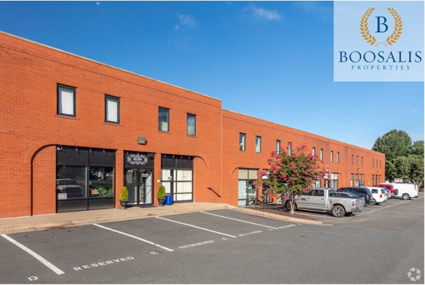 More Photos Of 101 Executive Dr, Sterling Light Manufacturing For Lease