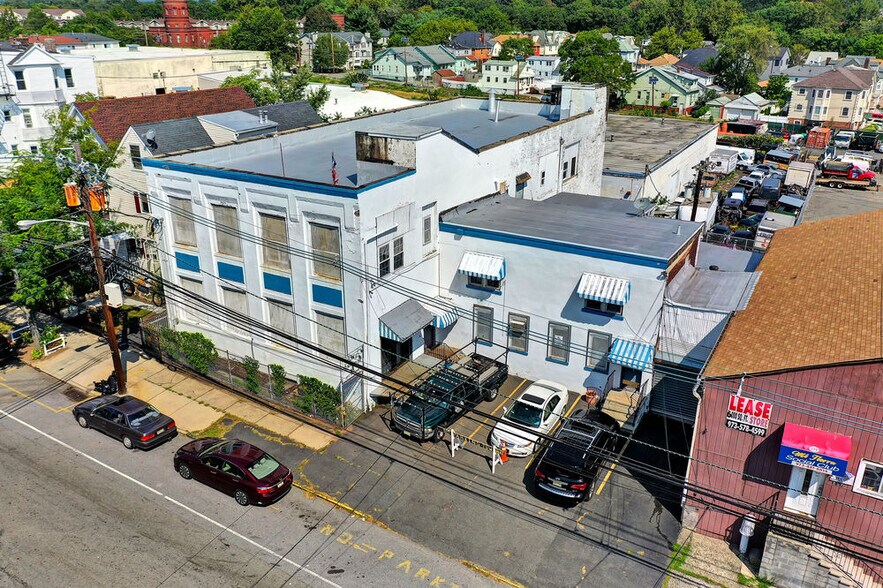 Primary Photo Of 245-249 Verona Ave, Newark Manufacturing For Sale