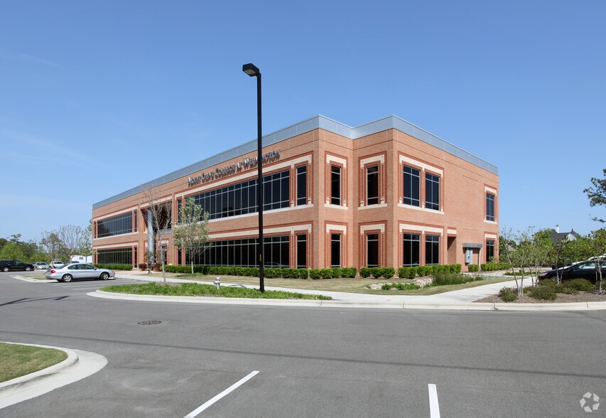 More Photos Of 1838 Sir Tyler Dr, Wilmington Office For Lease