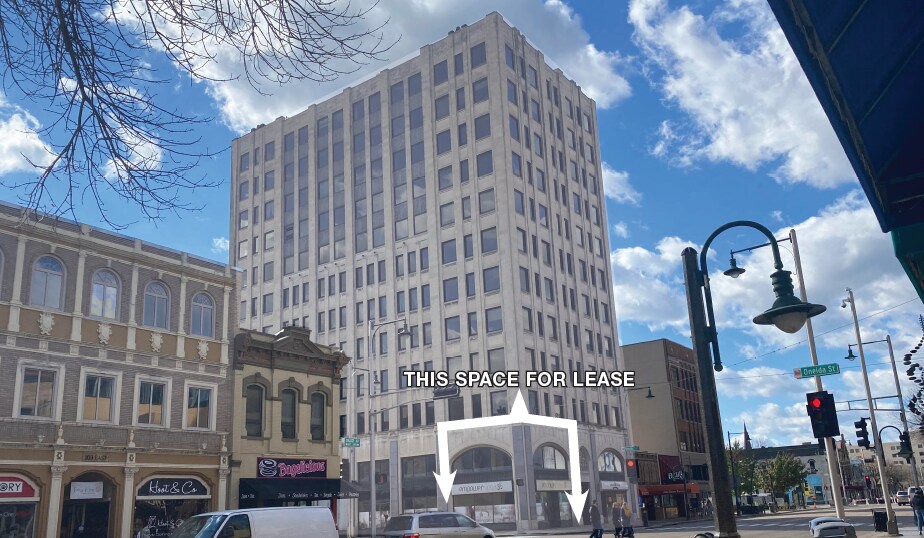 Primary Photo Of 105 W College Ave, Appleton Apartments For Lease