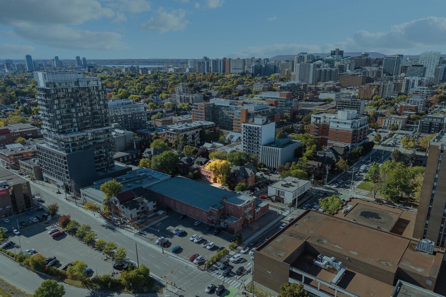 More Photos Of 226 Argyle Ave, Ottawa Office For Sale
