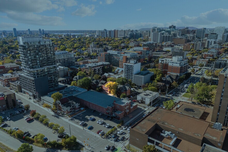 More Photos Of 226 Argyle Ave, Ottawa Office For Sale