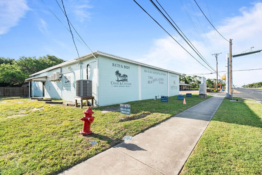 More Photos Of 1700 Highway 35 N, Rockport Storefront Retail Office For Sale