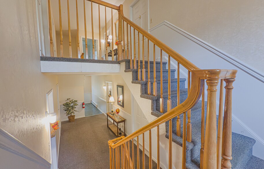 More Photos Of 4622 Grandin Rd, Roanoke Apartments For Sale