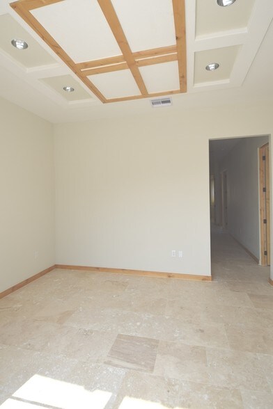 More Photos Of 25329 Budde Rd, The Woodlands Medical For Sale