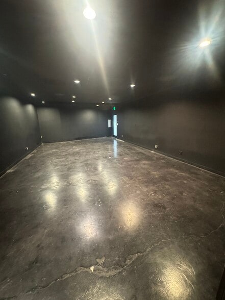 More Photos Of 14408 E Whittier Blvd, Whittier Office For Lease