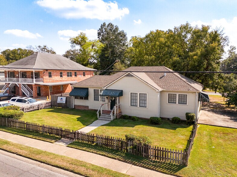 More Photos Of , Baton Rouge Unknown For Sale