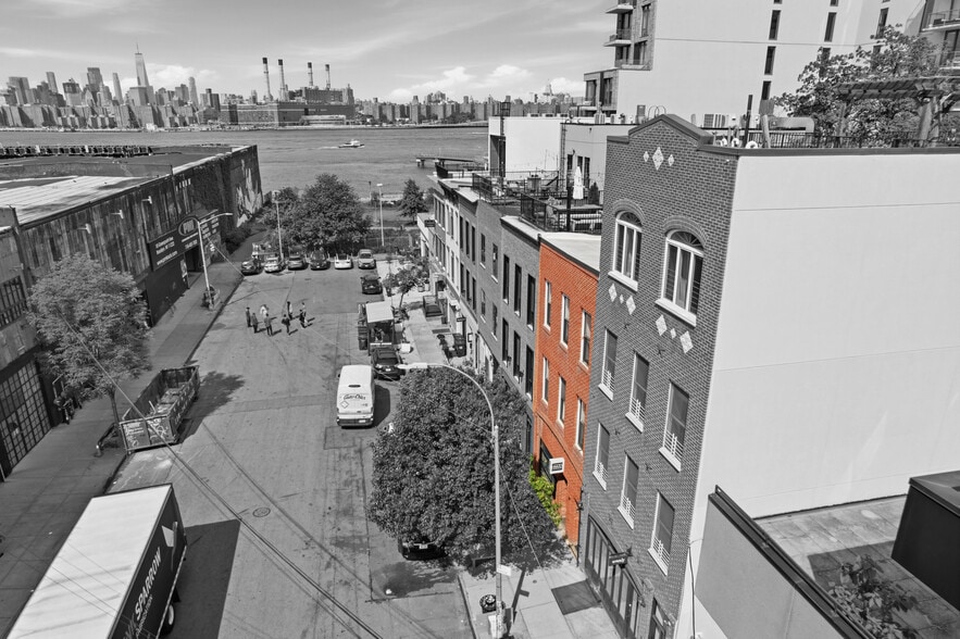Primary Photo Of 29 Greenpoint Ave, Brooklyn Apartments For Sale