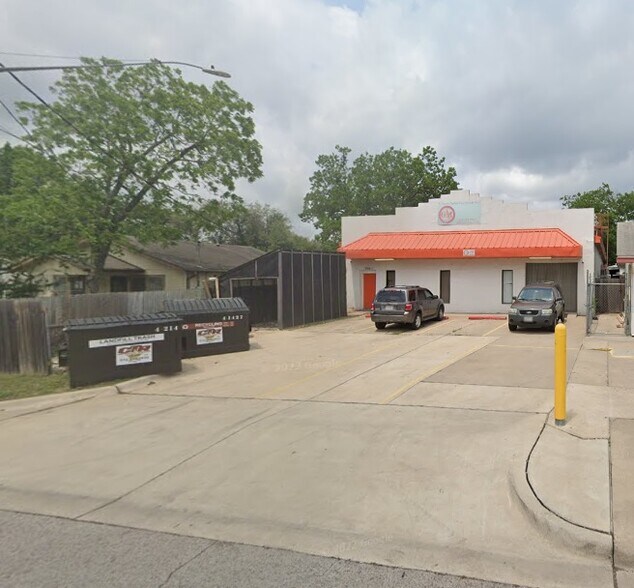 Primary Photo Of 904 Vargas Rd, Austin General Retail For Sale