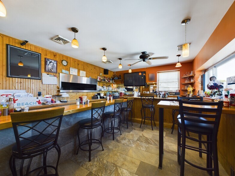 More Photos Of 501 Park Ave, Portsmouth Restaurant For Sale