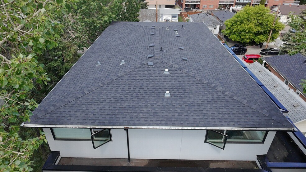 More Photos Of 613 3rd Ave NE, Calgary Apartments For Sale