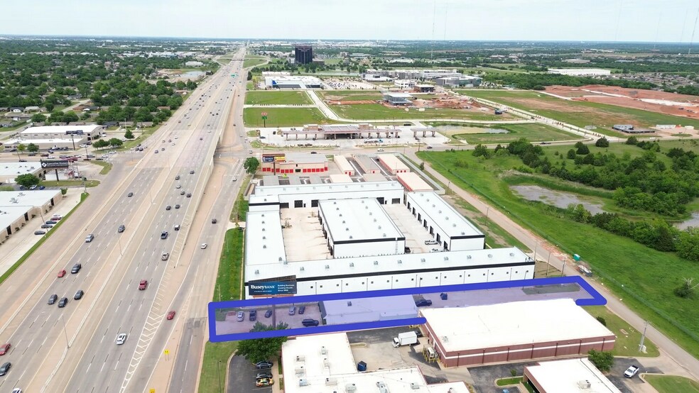 More Photos Of 7624 N Broadway Ext, Oklahoma City Office For Sale