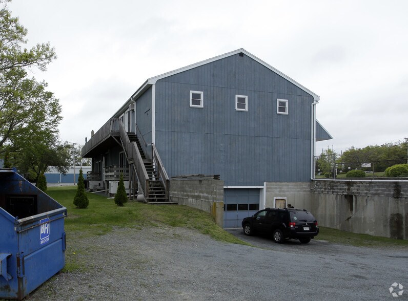 More Photos Of 114 Pembroke St, Kingston Storefront Retail Residential For Sale