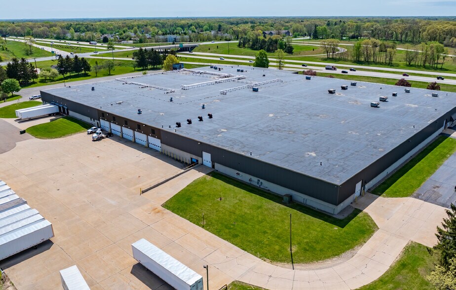 More Photos Of 6677 Beatrice Dr, Kalamazoo Distribution For Lease