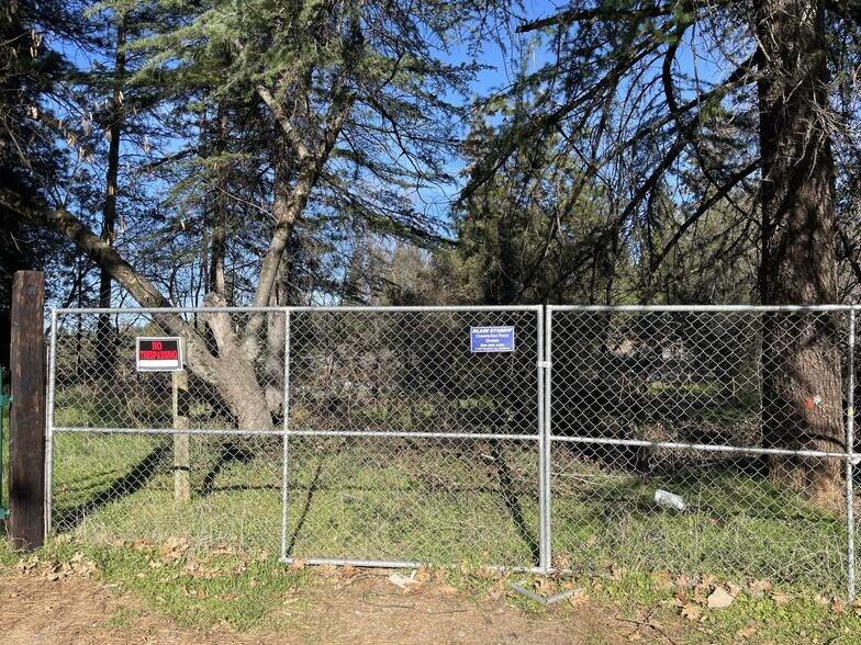 More Photos Of 2100 Ferndale Ct, Placerville Land For Sale