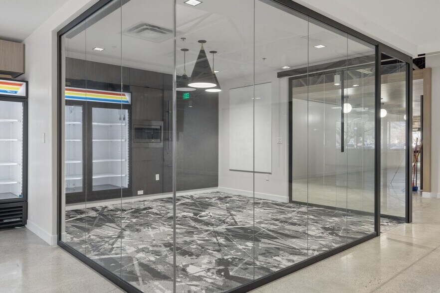 More Photos Of 1712 S East Bay Blvd, Provo Unknown For Lease