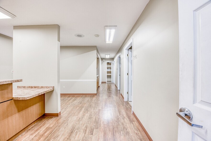 More Photos Of 1202-1214 N Monroe Dr, Xenia Medical For Sale