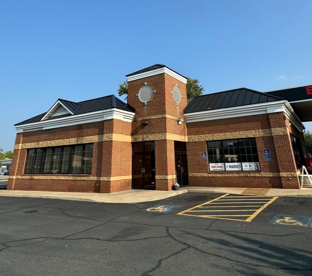 Primary Photo Of 1192 Richmond Rd, Charlottesville Fast Food For Lease