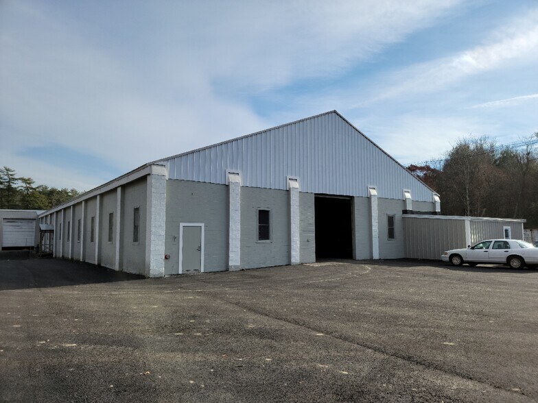 More Photos Of 64 B St, Hanover Warehouse For Lease