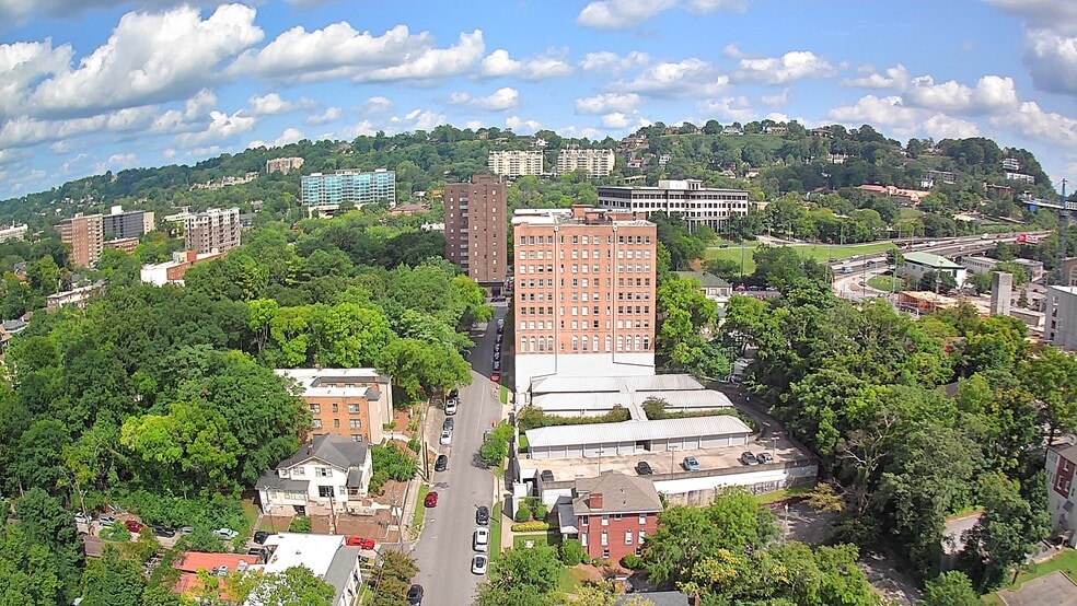 More Photos Of 2300 10th Ct, Birmingham Office Residential For Sale