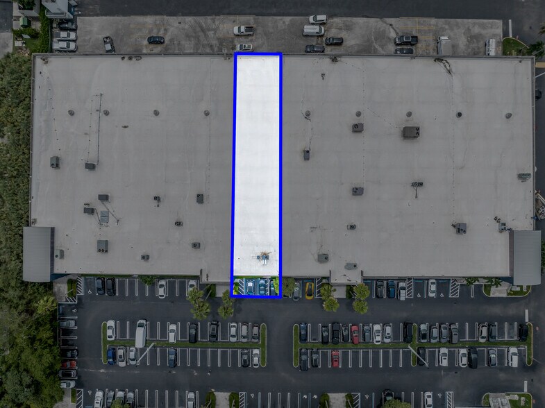 More Photos Of 7620 NW 25th St, Miami Distribution For Sale