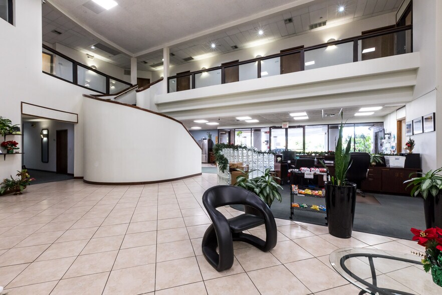 More Photos Of 13575 58th St N, Clearwater Office For Sale