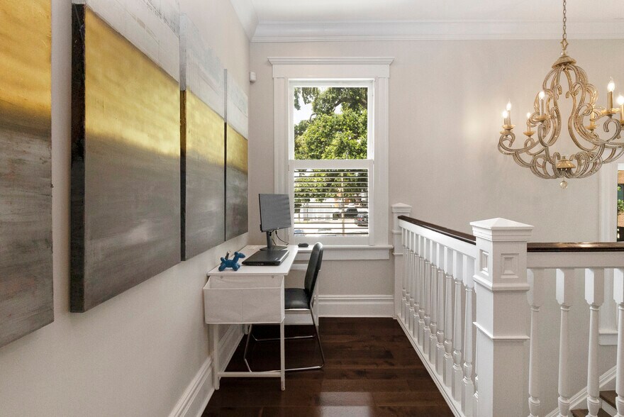 More Photos Of 326 S Hyde Park Ave, Tampa Office Residential For Sale