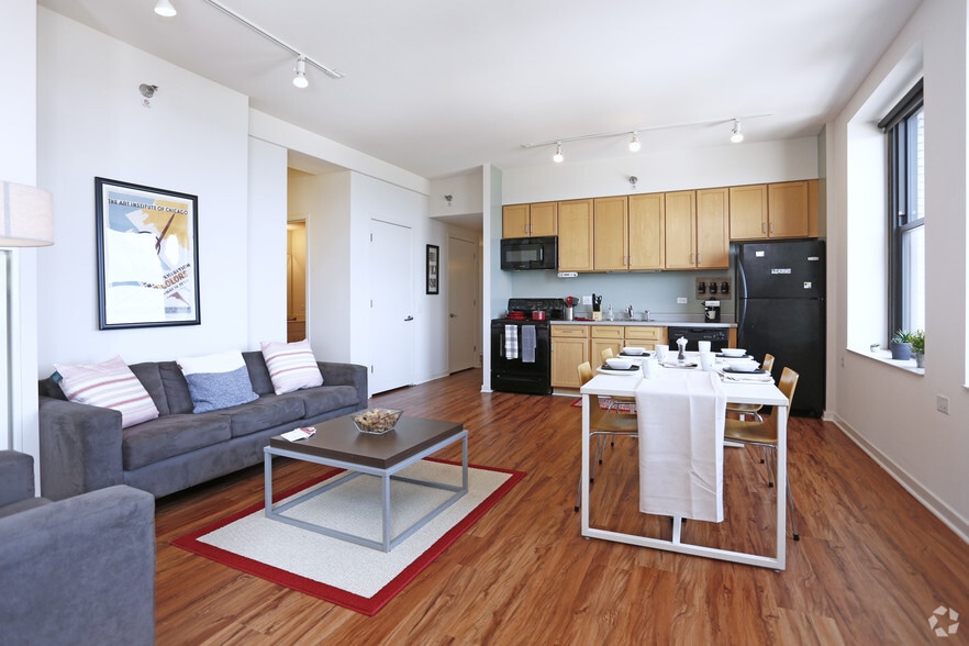 More Photos Of 59 E Van Buren St, Chicago Apartments For Lease