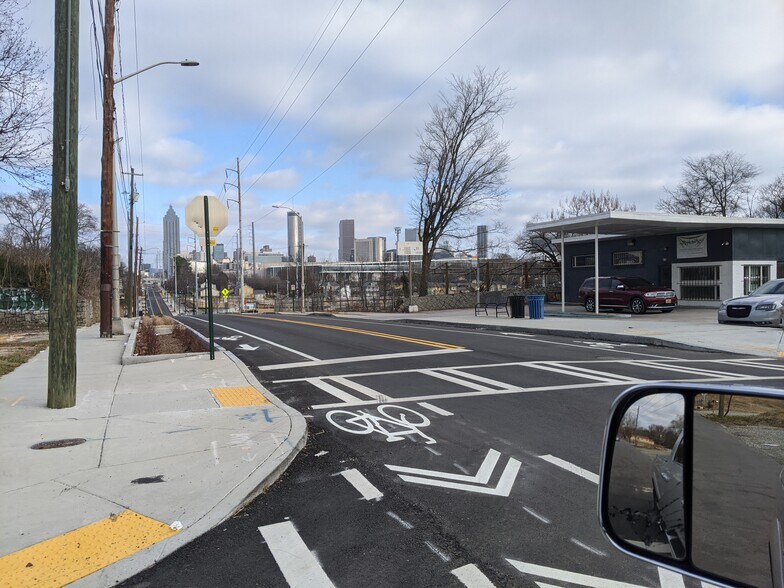 Primary Photo Of 699 Joseph E Boone Blvd NW, Atlanta Flex For Sale