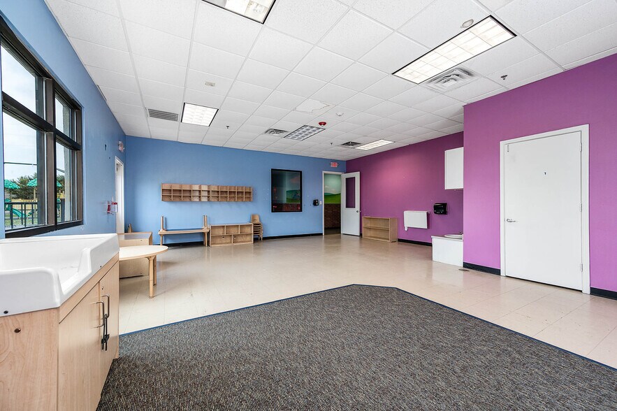 More Photos Of 12152 Shadow Creek Pky, Pearland Daycare Center For Lease