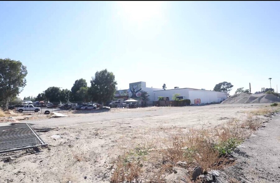 More Photos Of 8143 San Fernando Rd, Sun Valley Land For Sale