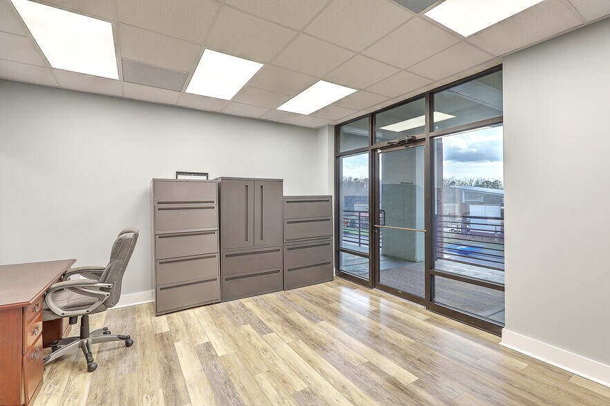 More Photos Of 597 Old Mount Holly Rd, Goose Creek Coworking Space