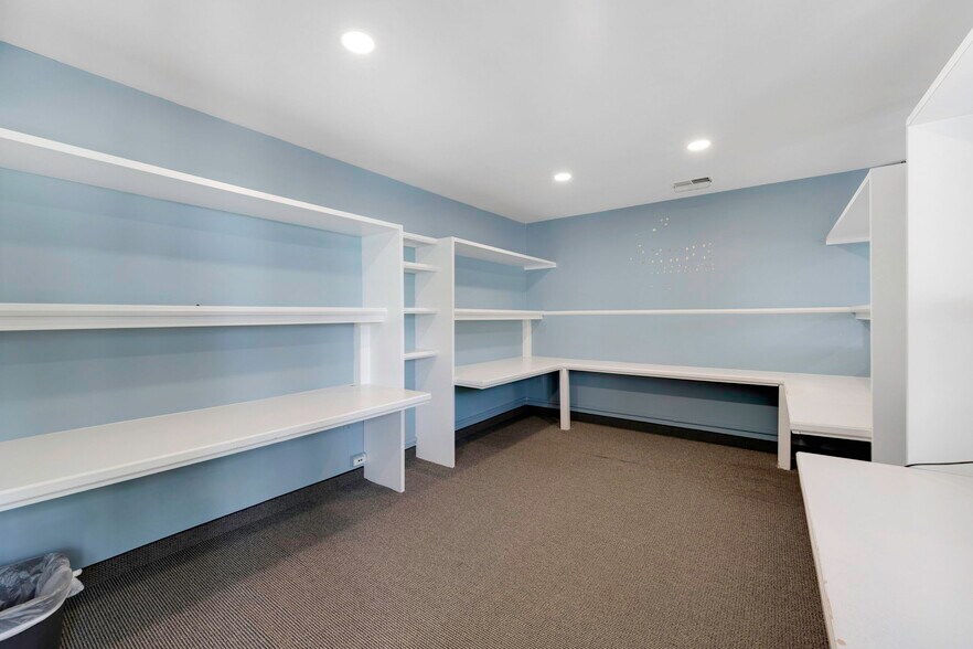 More Photos Of 201-203 Loudoun St SW, Leesburg Office Residential For Lease