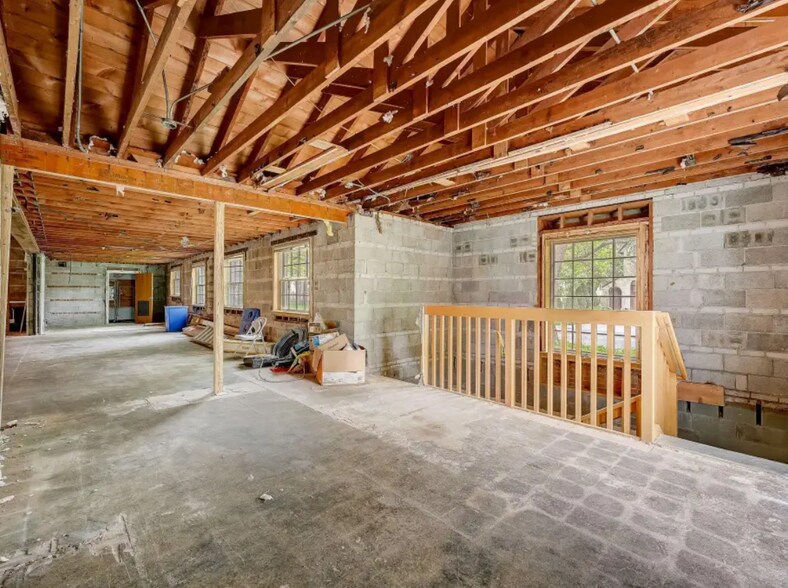 More Photos Of 1671 Summit Ave, Saint Paul Religious Facility For Sale