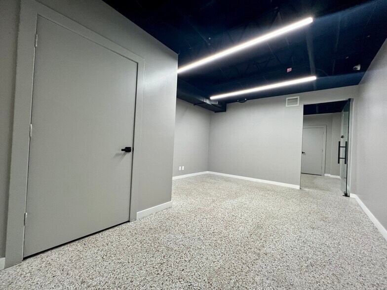More Photos Of 441 NE 3rd Ave, Fort Lauderdale Office For Lease