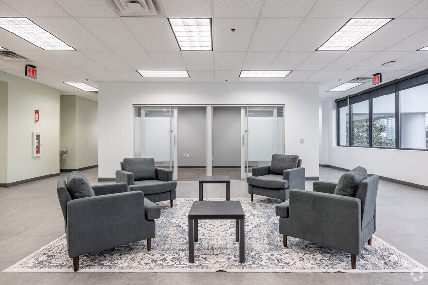 More Photos Of 1 Music Cir N, Nashville Coworking Space